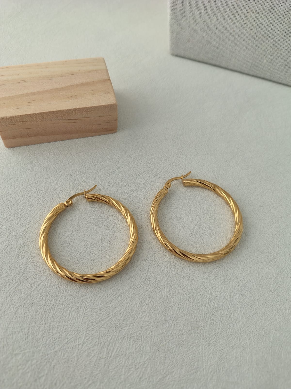18k Gold Plated Stainless Steel Big Hoop Earrings.