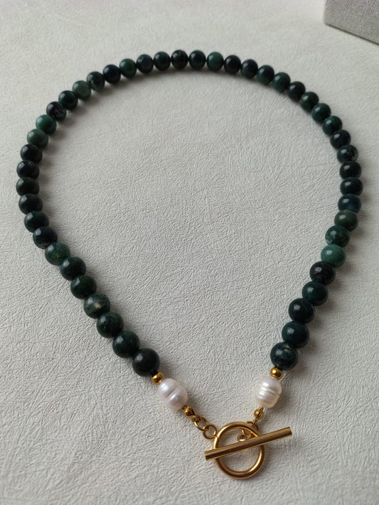Green Moss Agate & Freshwater Pearl Necklace.